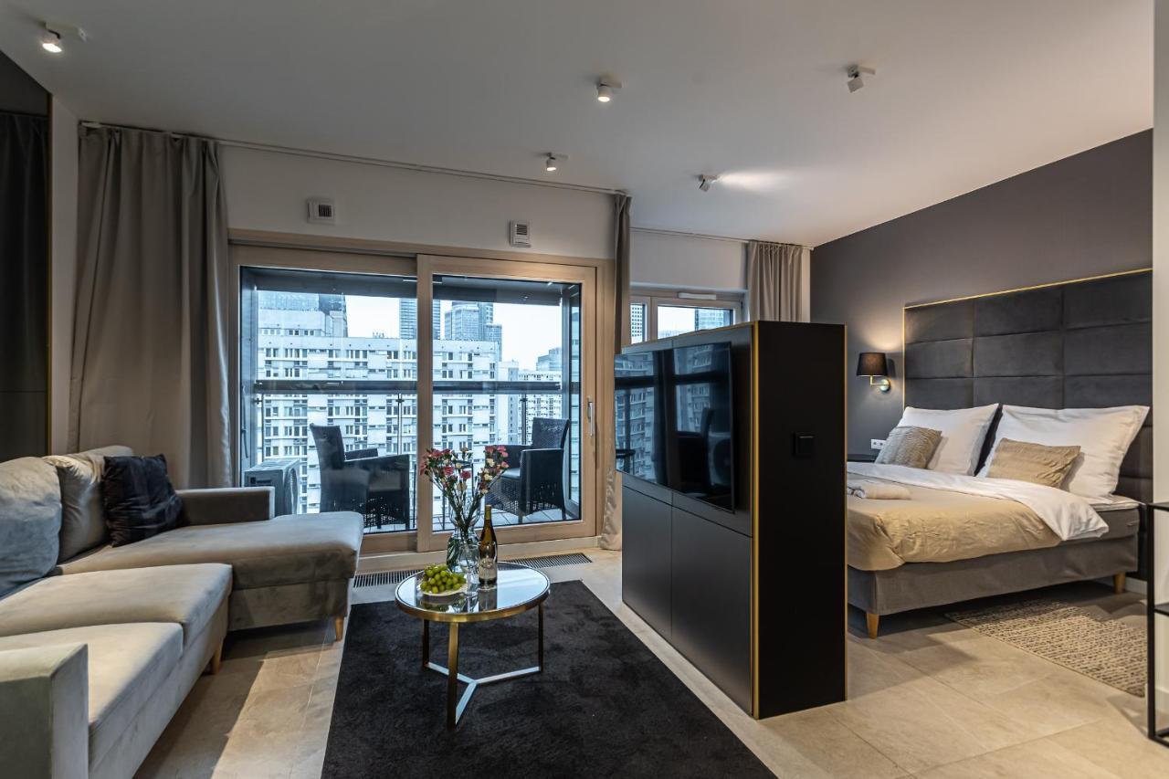 Mennica Residence Deluxe Варшава Екстер'єр фото