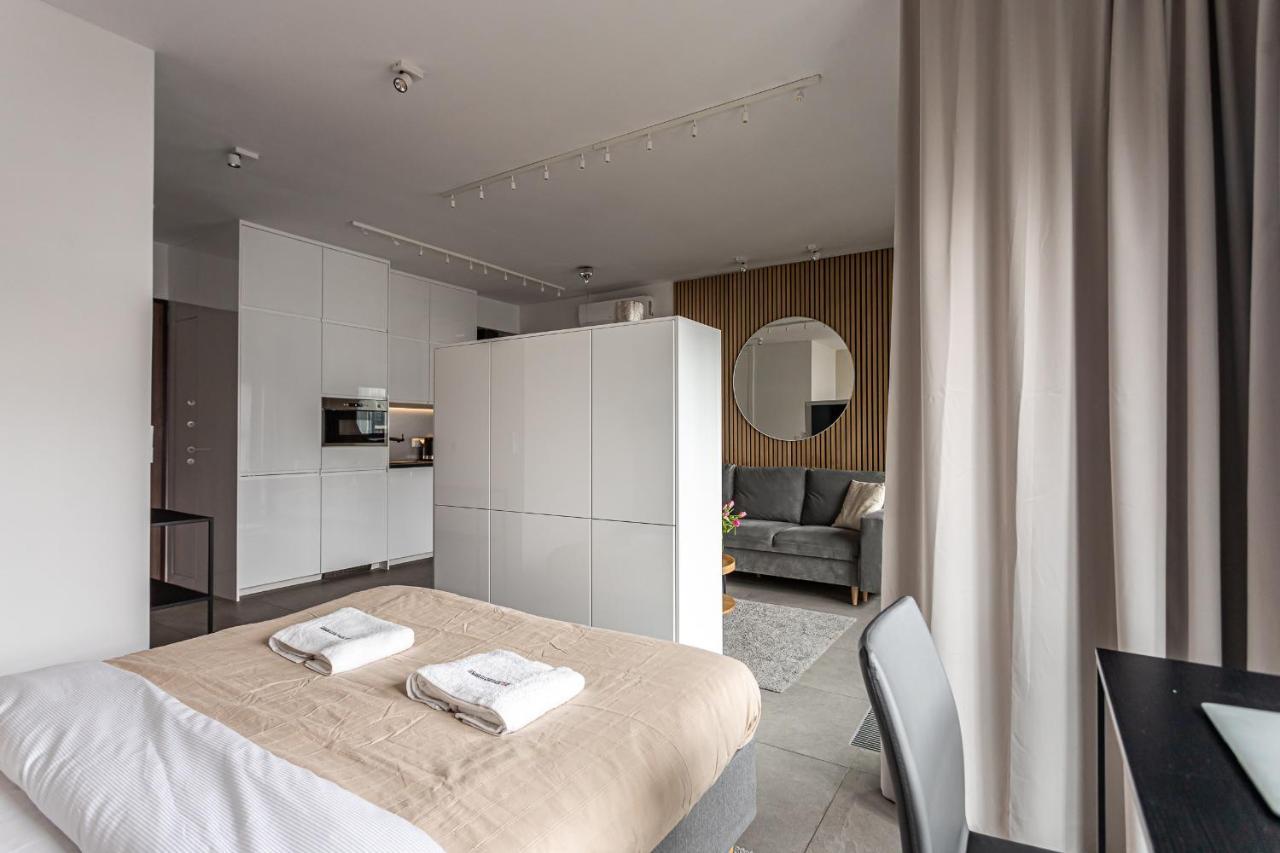 Mennica Residence Deluxe Варшава Екстер'єр фото